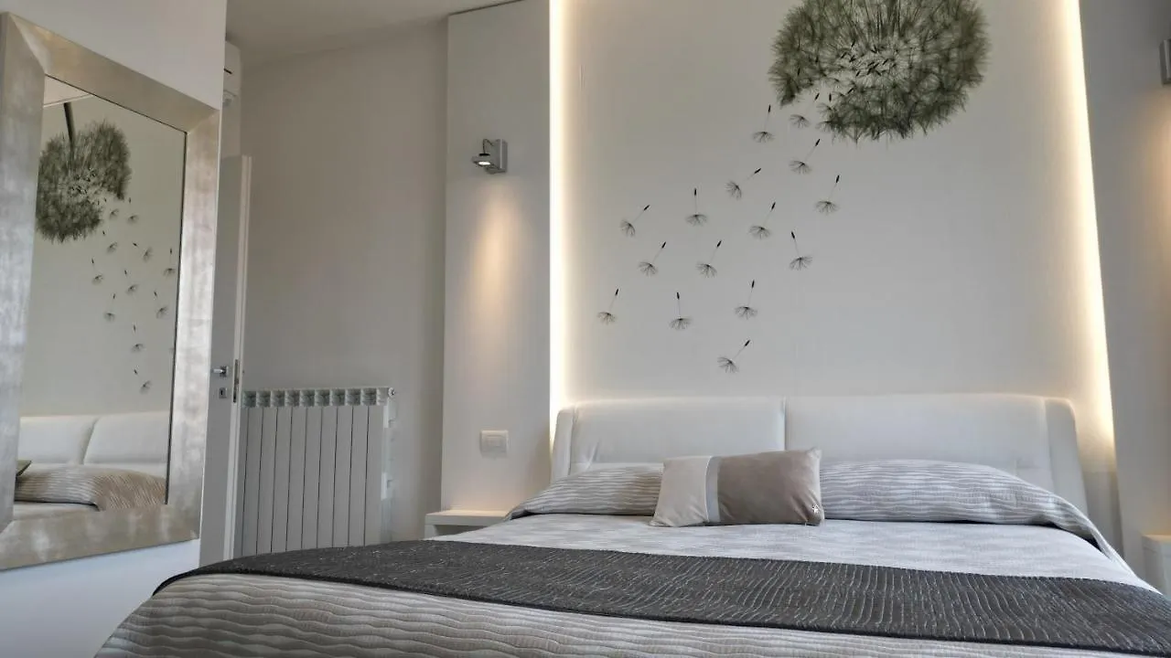 La Brise Hotel Marina di Pietrasanta 0*,  Italy