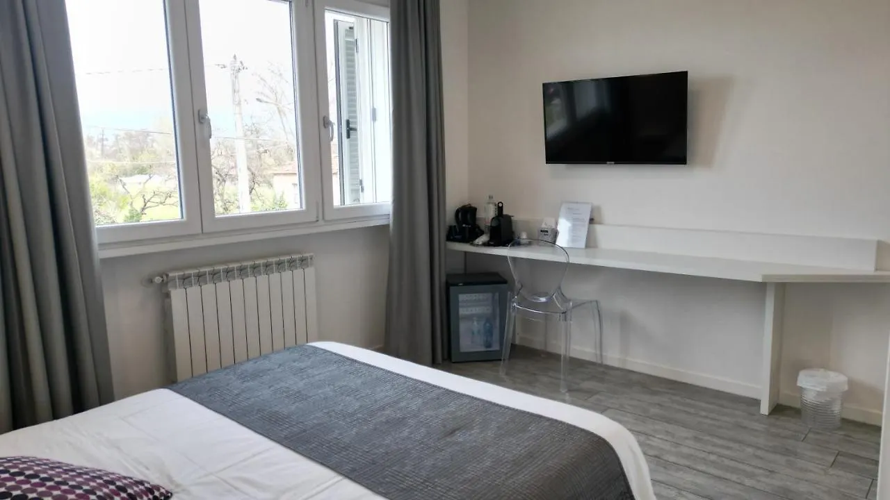 La Brise Hotel Marina di Pietrasanta 0*,