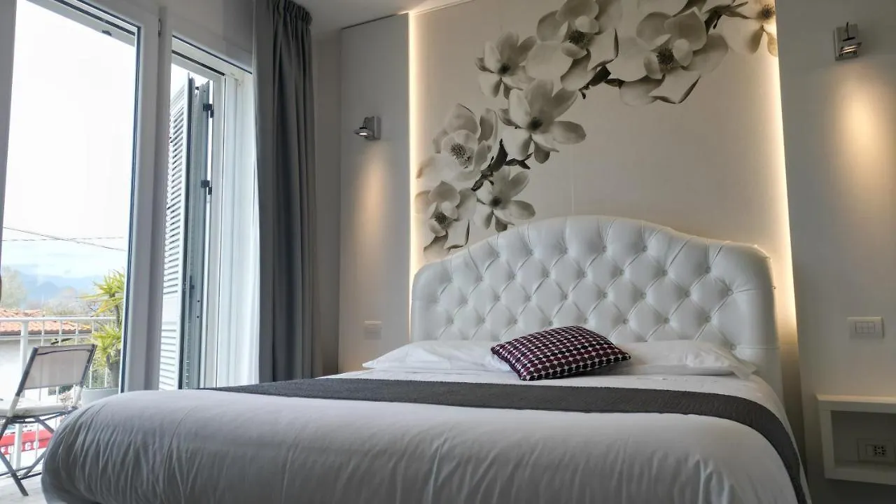 Guest house La Brise Hotel Marina di Pietrasanta