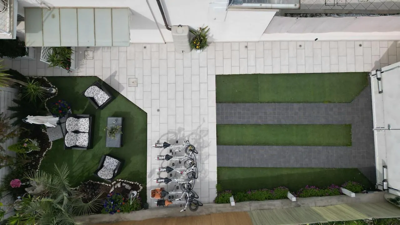 Guest house La Brise Hotel Marina di Pietrasanta